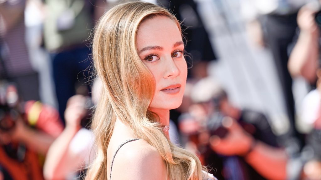 Brie Larson Traded Her Signature Long, Blonde Hair for a Dark Pixie Cut