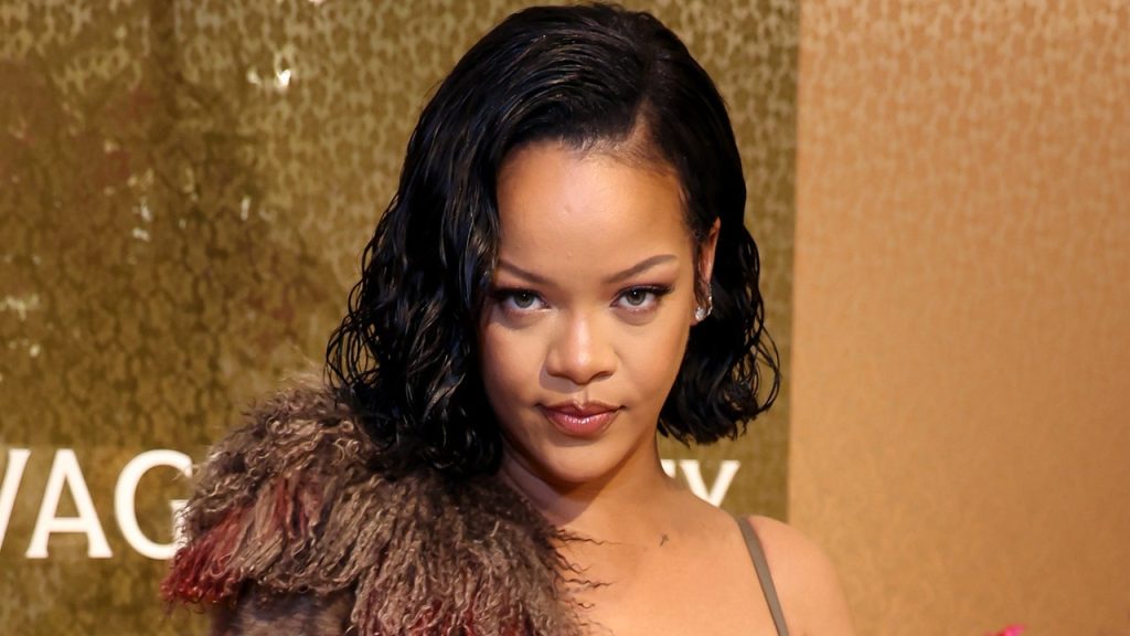 Rihanna's Messy Beehive Almost Upstages Her Red Lip