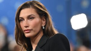Hailey Bieber, นักธุรกิจ, ไม่ทำเงิน 1 พันล้านดอลลาร์, สัปดาห์นี้