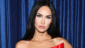 Megan Fox, Chrome Jewel Nails, Manicure, เครื่องประดับหรู