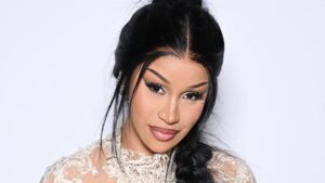 Cardi B, สีเหลือง, ไฮไลท์, Myspace, ความทรงจำ