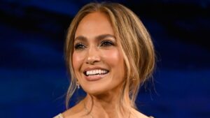 Jennifer Lopez, Y2K, ชุดยาว, ไฮไลต์สูง-ต่ำ