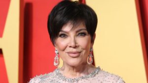 Kris Jenner, ชายผมบลอนด์