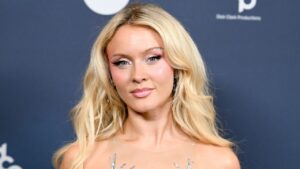 Zara Larsson, แทททูผีเสื้อ, Y2K, ความงาม